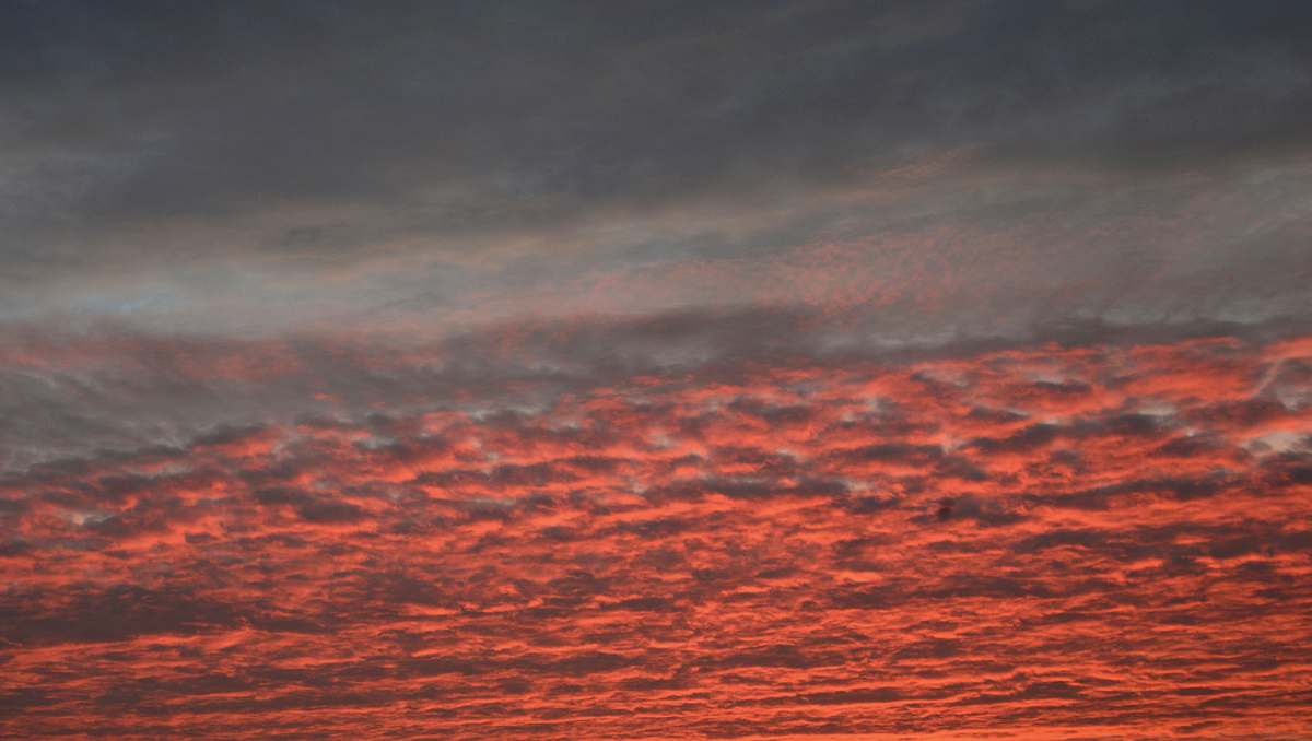 red sky bird's eye view photo of red skies sky